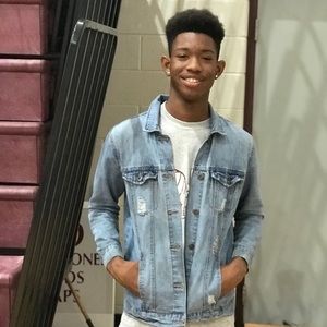 Meet your Posher, Cameron